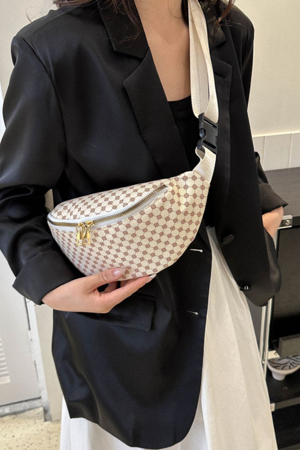 Simply Chic Boutique - A fun way to wear the Louis Vuitton Damier