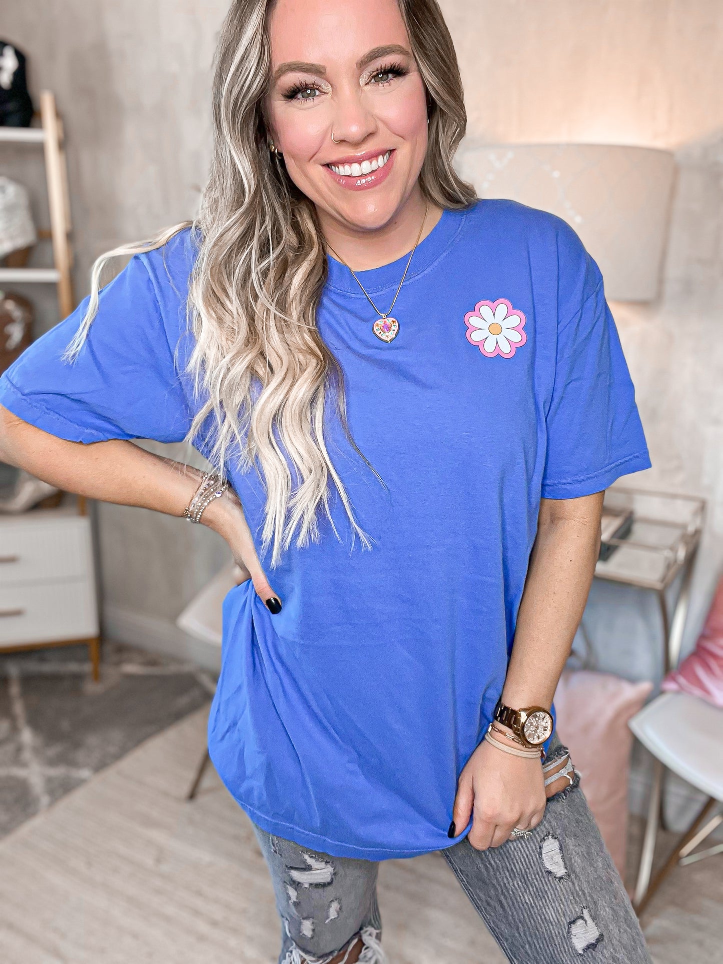 Cool Moms Club Graphic Tee - APRIL ONLY - Cheeky Chic Boutique