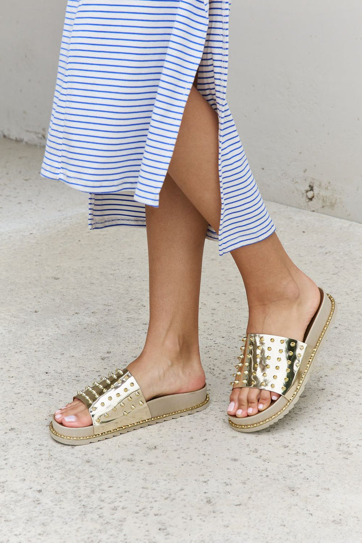 Forever Link Studded Double Strap Platform Slide Sandal - Cheeky Chic Boutique