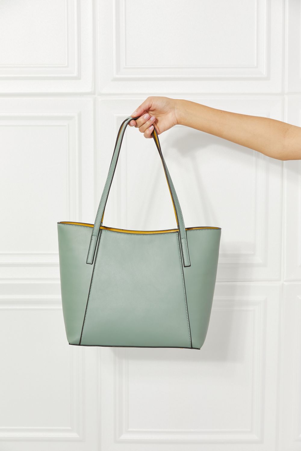 Nicole Lee USA Around The World Handbag Set - Cheeky Chic Boutique