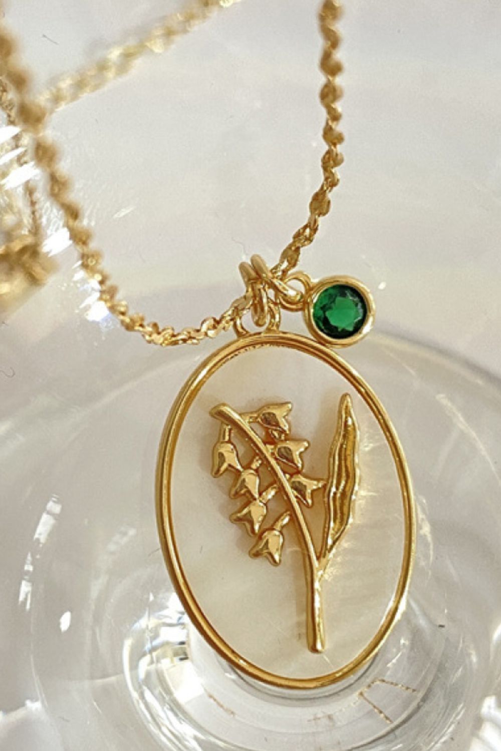 Wildflower Shell Pendant Necklace - Cheeky Chic Boutique
