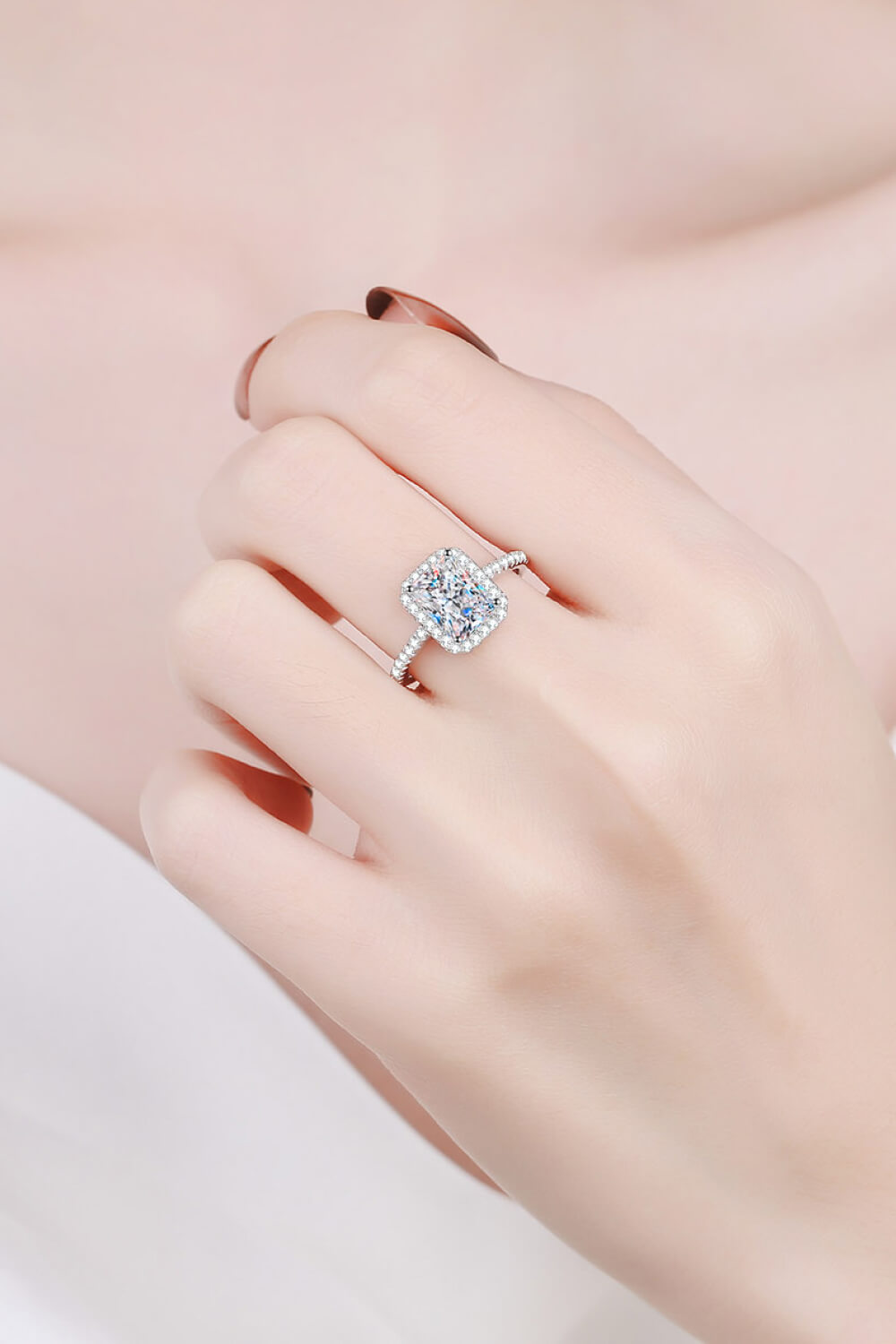 1 Carat Rectangle Moissanite Ring - Cheeky Chic Boutique