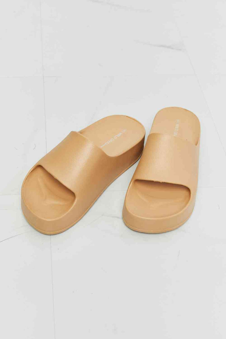 WILD DIVA Summer Feels Platform Slide - Cheeky Chic Boutique