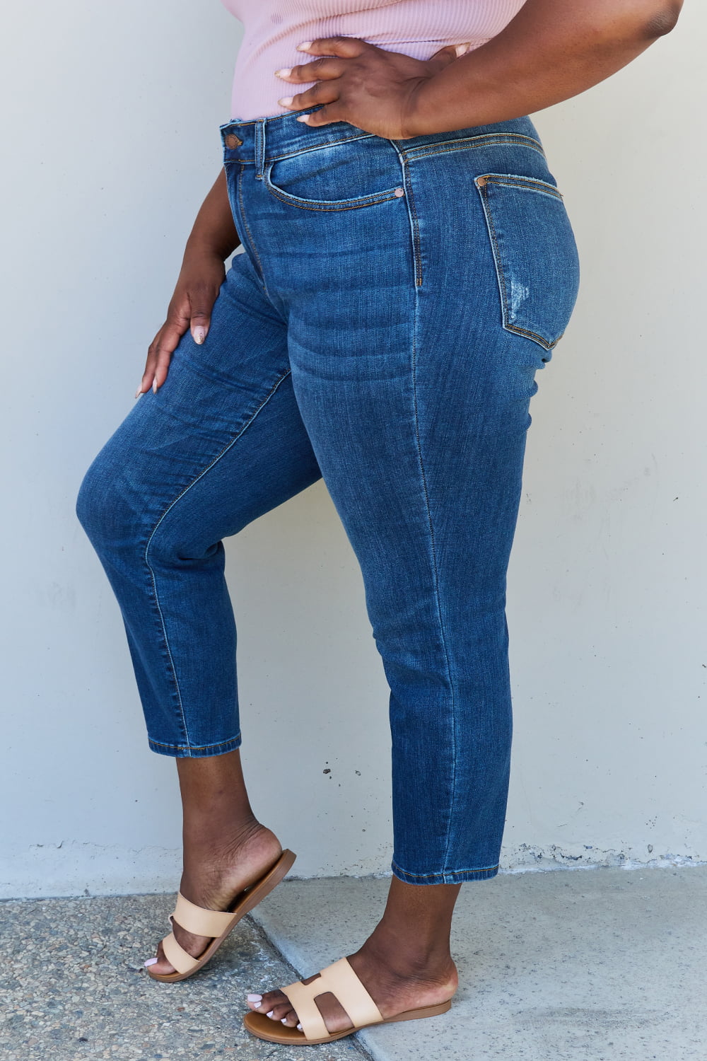Judy Blue Aila Relax Fit Jeans - Cheeky Chic Boutique