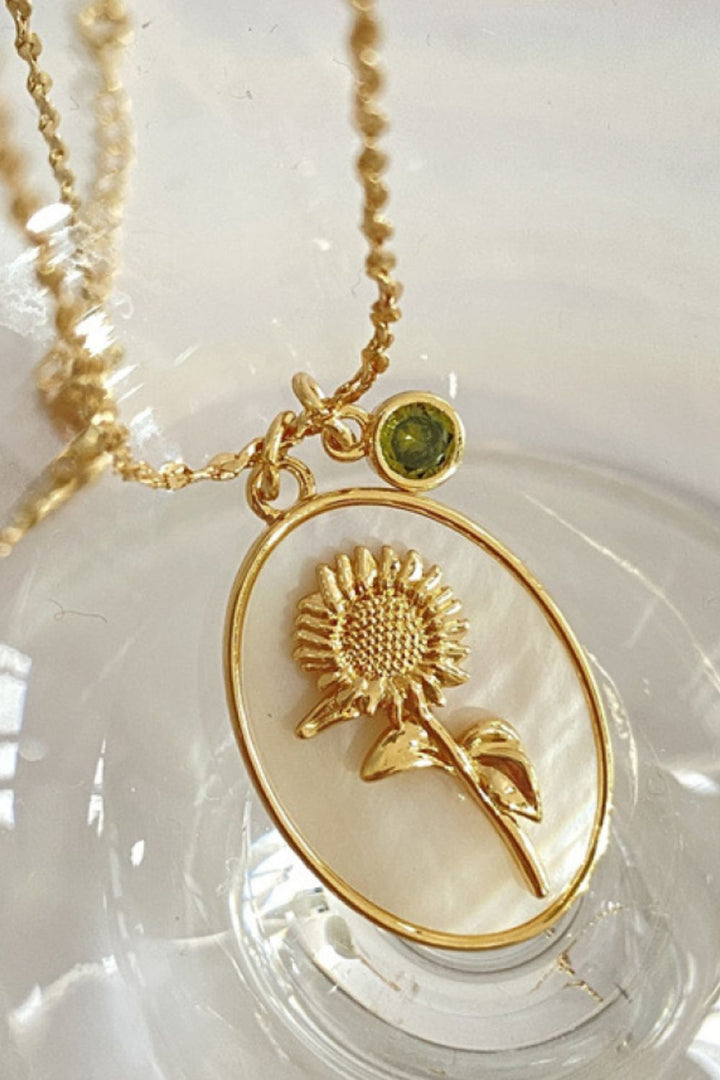 Wildflower Shell Pendant Necklace - Cheeky Chic Boutique