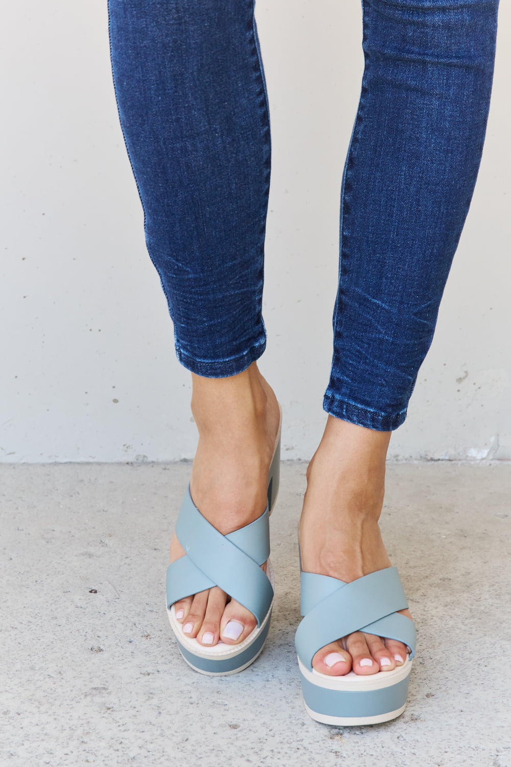 Cherish The Moments Contrast Platform Sandals - Cheeky Chic Boutique
