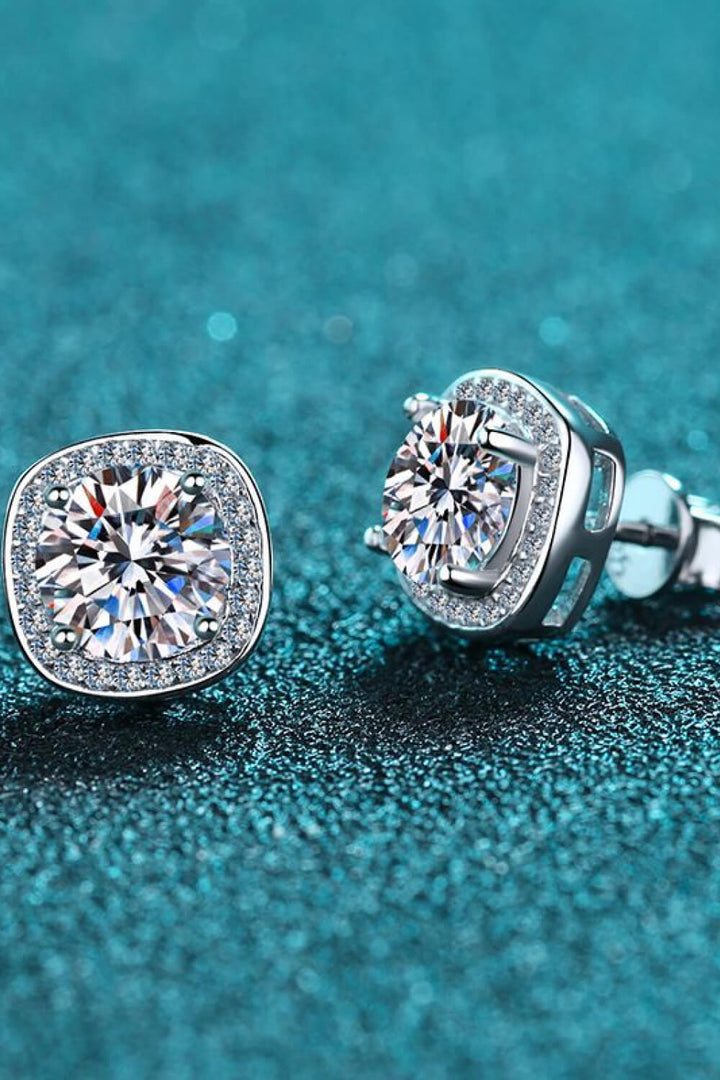 Let Me Love You 1 Carat Moissanite Stud Earrings - Cheeky Chic Boutique