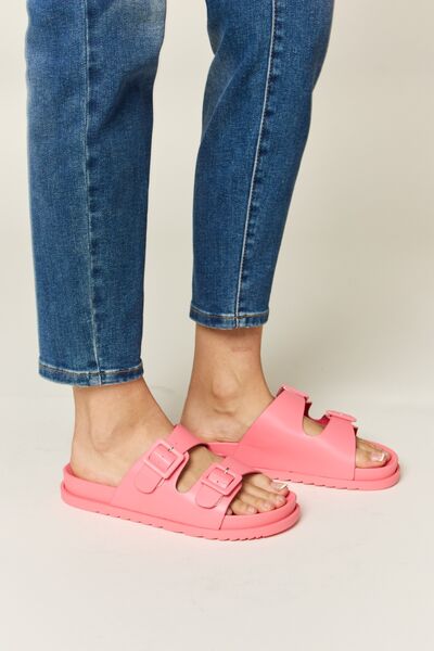 Coral Cove Buckle Sandals - Cheeky Chic Boutique