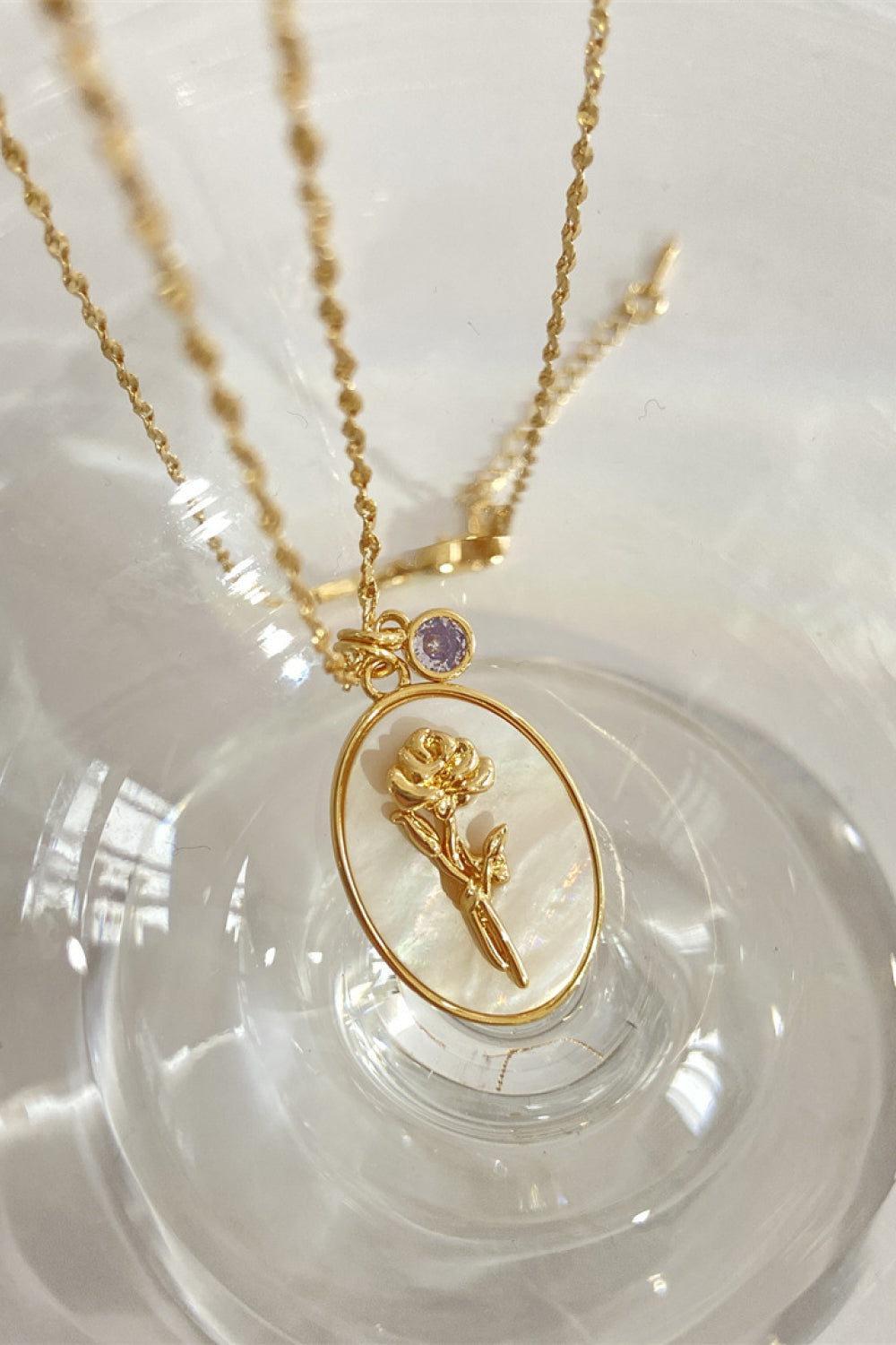 Wildflower Shell Pendant Necklace - Cheeky Chic Boutique
