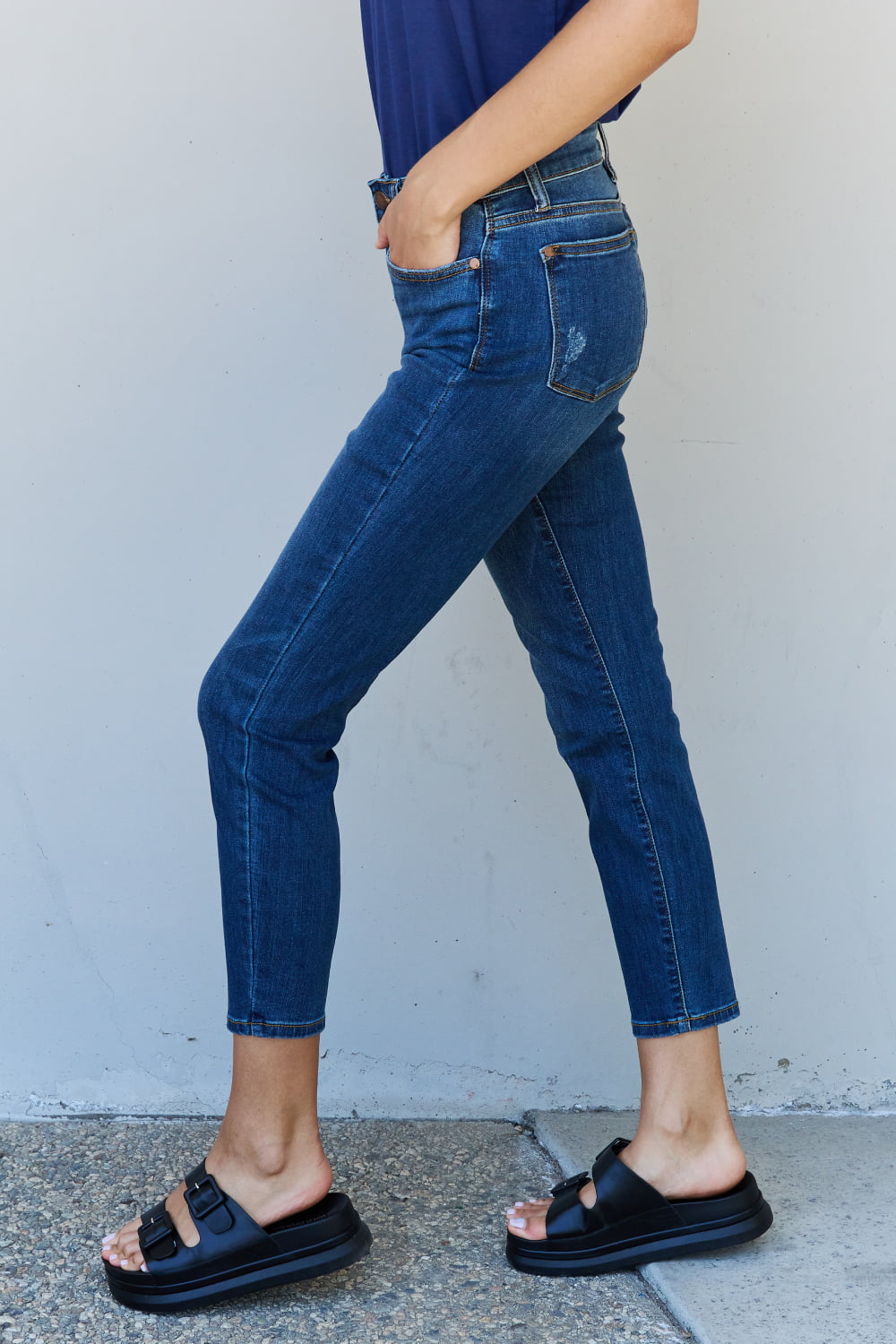Judy Blue Aila Relax Fit Jeans - Cheeky Chic Boutique