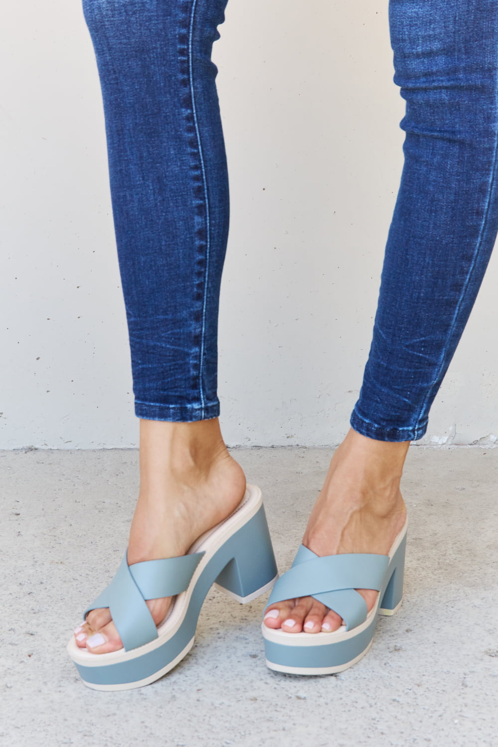 Cherish The Moments Contrast Platform Sandals - Cheeky Chic Boutique