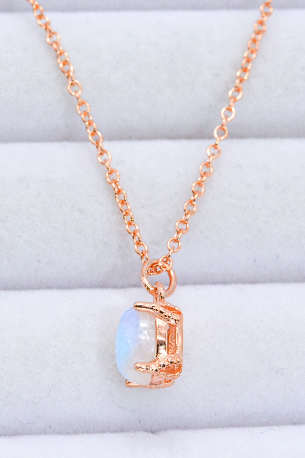 Natural 4-Prong Pendant Moonstone Necklace - Cheeky Chic Boutique