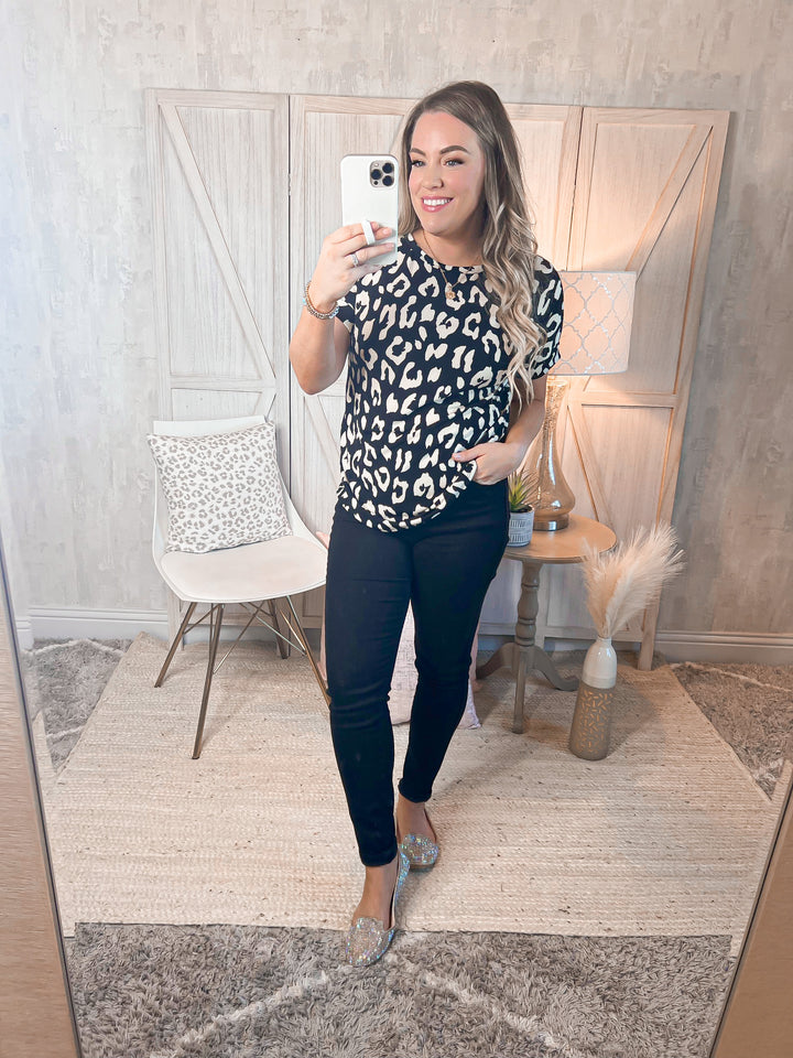 BOMBOM Leopard Round Neck Tee Shirt - Cheeky Chic Boutique