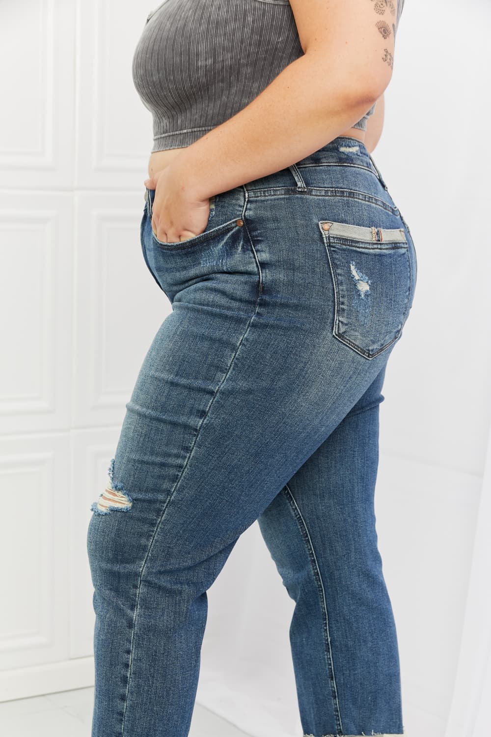 Judy Blue Michelle Full Size Straight Dad Jeans - Cheeky Chic Boutique