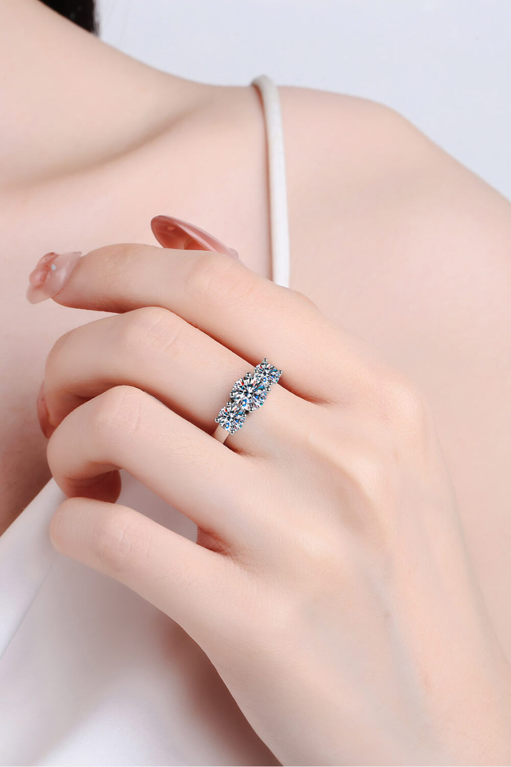 Stylish 925 Sterling Silver Moissanite Ring - Cheeky Chic Boutique