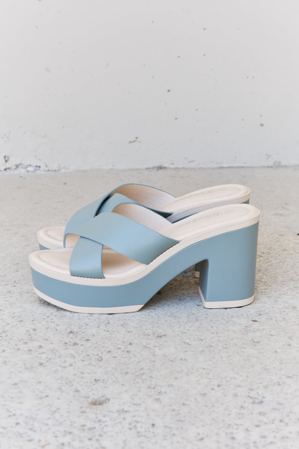 Cherish The Moments Contrast Platform Sandals - Cheeky Chic Boutique