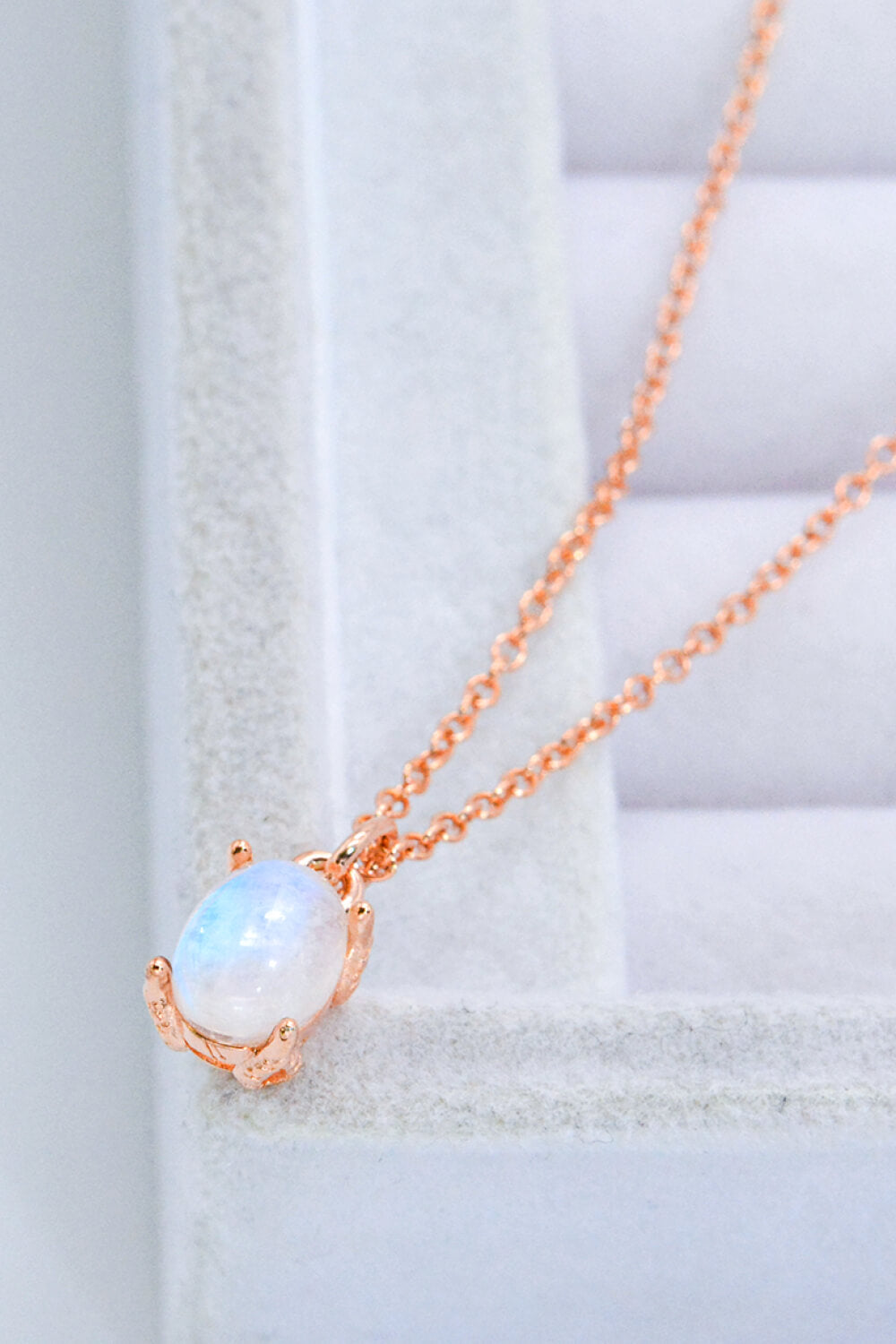 Natural 4-Prong Pendant Moonstone Necklace - Cheeky Chic Boutique